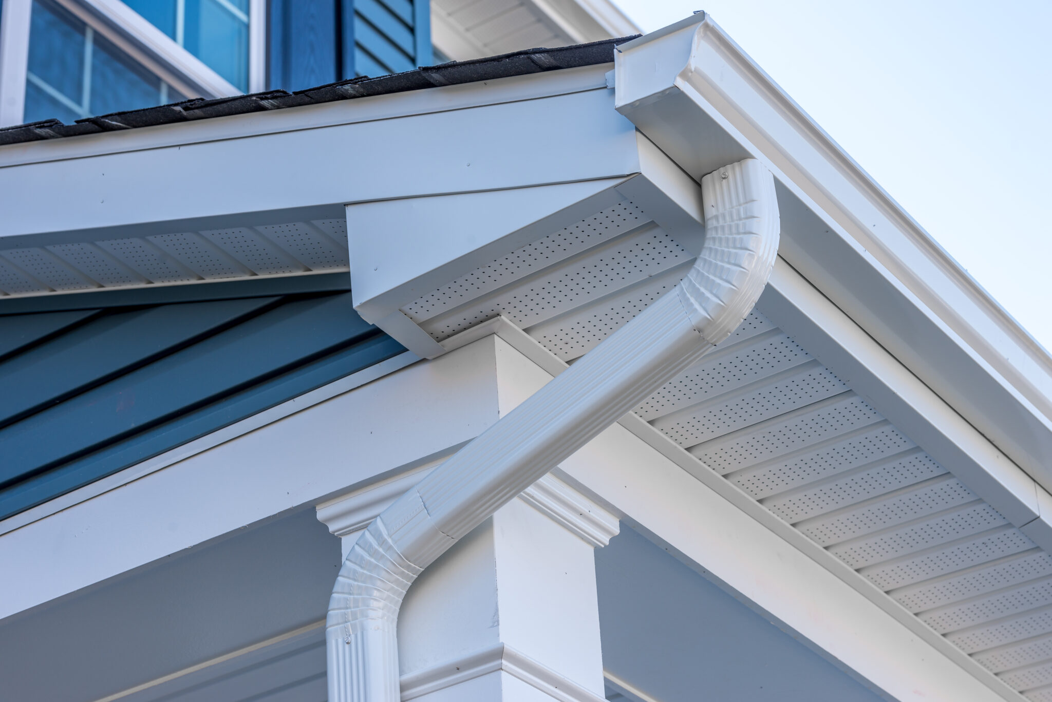 Colonial white gutter guard system, fascia, drip edge, soffit pr